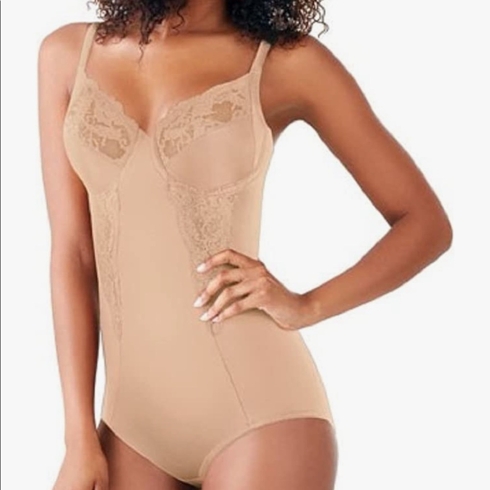 Maidenform Ultra Firm Women's Shapewear, Body Shaper with Built-In Underwire Bra